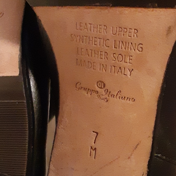 Boots - Picture 4 of 6